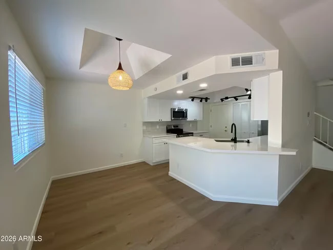 6746 W Ruth Ave Peoria, AZ 85345 photo 3