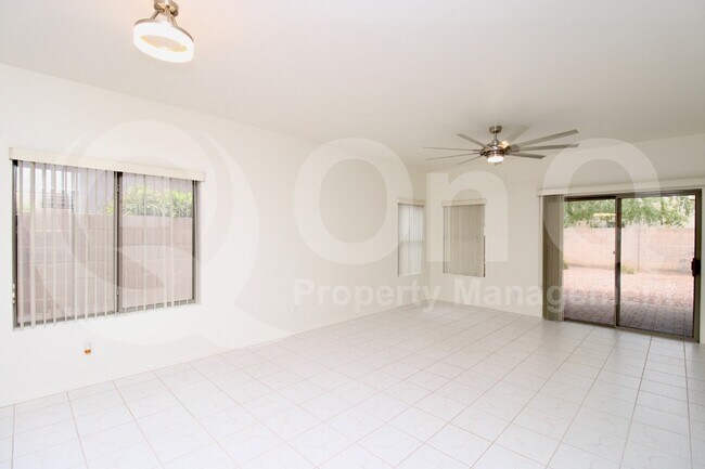 2698 E Jasper Dr Gilbert, AZ 85296 photo 5