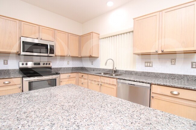 2698 E Jasper Dr Gilbert, AZ 85296 photo 3