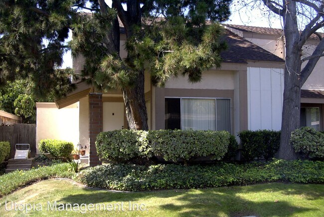 10831 Carbet Pl San Diego, CA 92124 photo 2