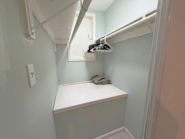2539 Grande Vista Ave Oakland, CA 94601 photo 4
