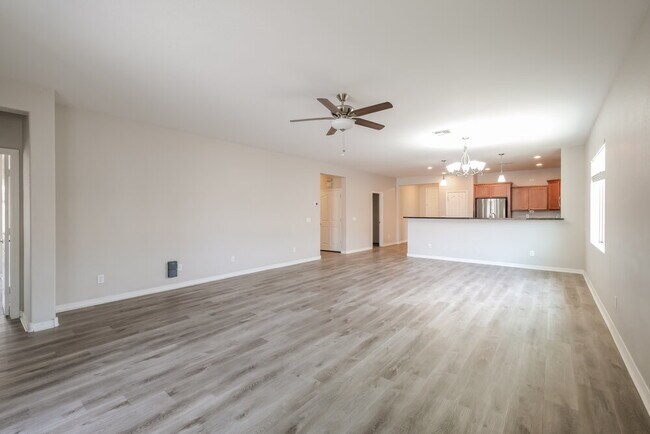 1862 S 237th Ave Buckeye, AZ 85326 photo 4