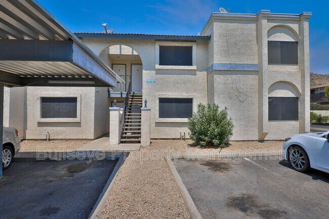 1540 W Mercer Ln Phoenix, AZ 85029