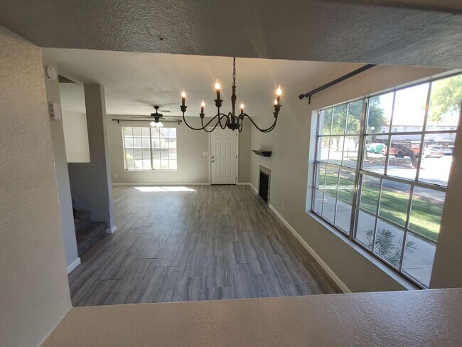 1961 N Hartford St Chandler, AZ 85225 photo 2