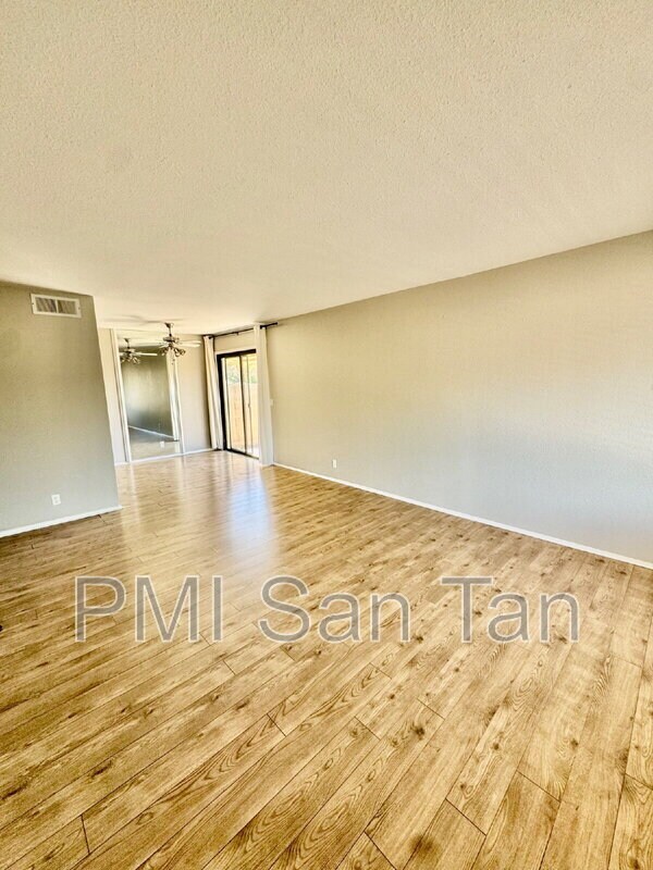 1265 N Granite Reef Rd Scottsdale, AZ 85257 photo 2