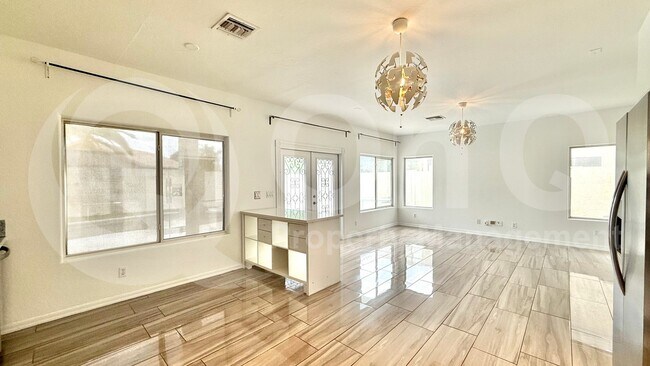 1325 N Palmsprings Dr Gilbert, AZ 85234 photo 5