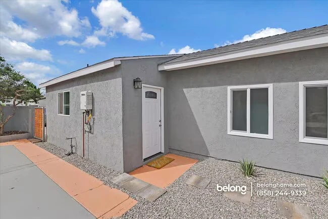 1722 L Ave National City, CA 91950