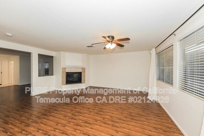 37993 Greenleaf Pl Murrieta, CA 92562 photo 3