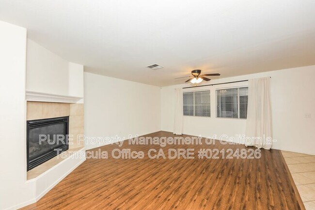 37993 Greenleaf Pl Murrieta, CA 92562 photo 4