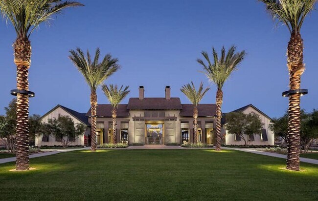 1938 W Lariat Ln Phoenix, AZ 85085 photo 5