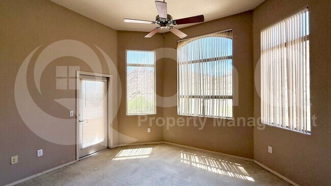 9820 N Central Ave Phoenix, AZ 85020 photo 4