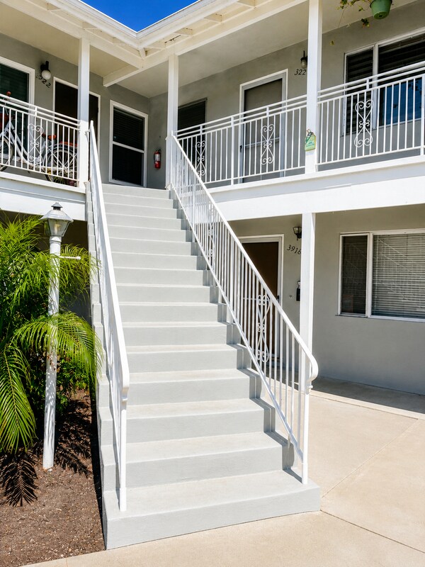 3920.5 Sequoia St San Diego, CA 92109 photo 4