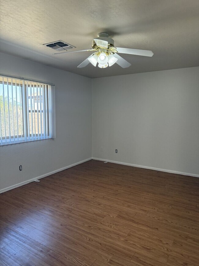 21230 Duncan Dr Maricopa, AZ 85138 photo 4