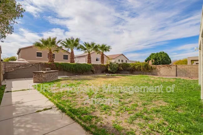 17753 W Caribbean Ln Surprise, AZ 85388 photo 3