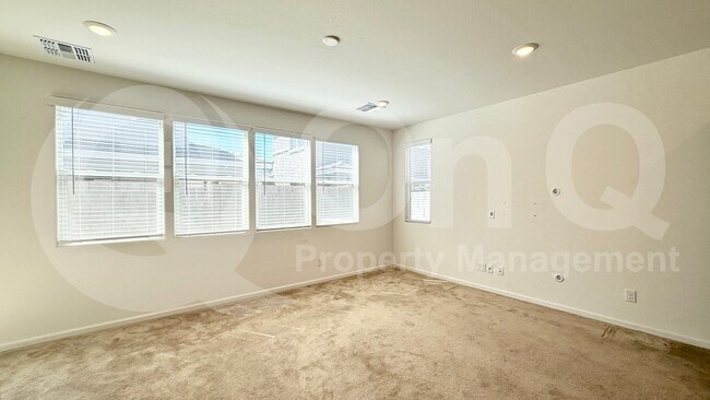 1927 W 21st Ave Apache Junction, AZ 85120 photo 5