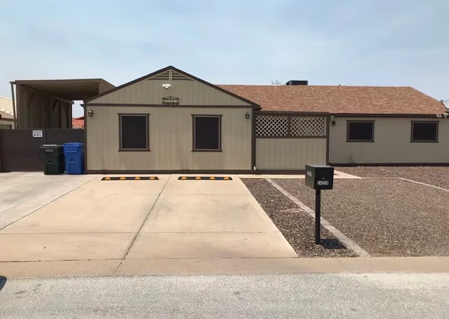 14210 N 45th Dr Glendale, AZ 85306 photo 2