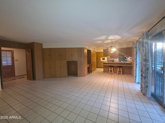 342 W Diana Ave Phoenix, AZ 85021 photo 3