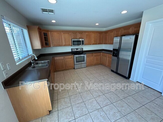 17251 W Hilton Ave Goodyear, AZ 85338 photo 2
