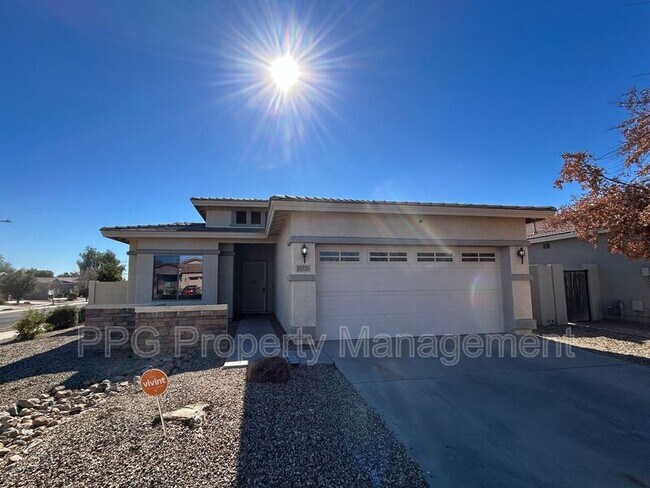 13735 W Caribbean Ln Surprise, AZ 85379 photo 2