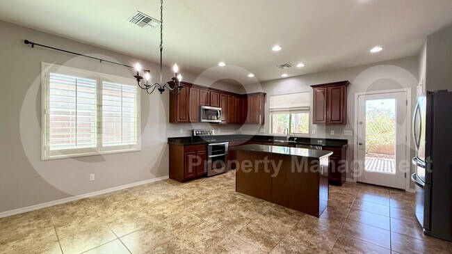 1477 E Hummingbird Way Gilbert, AZ 85297 photo 3