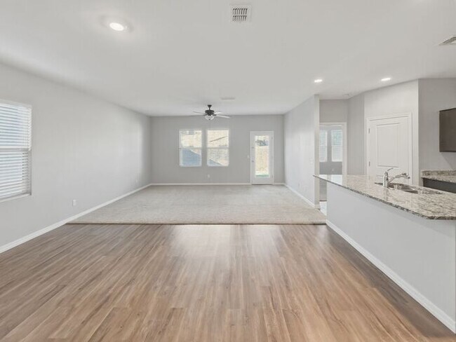 19590 W Badgett Ln Litchfield Park, AZ 85340 photo 5