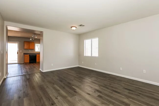 2324 E San Manuel Rd Queen Creek, AZ 85143 photo 4