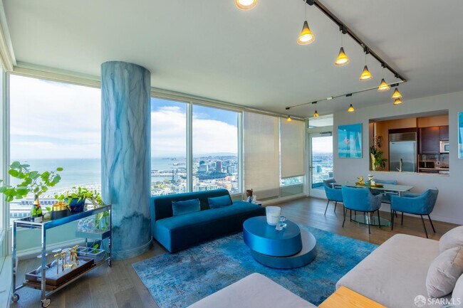 One Rincon Hill photo 3