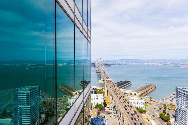 One Rincon Hill photo 5