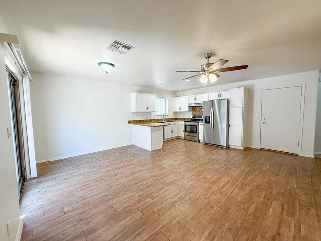 15626 N 29th Way Phoenix, AZ 85032 photo 4