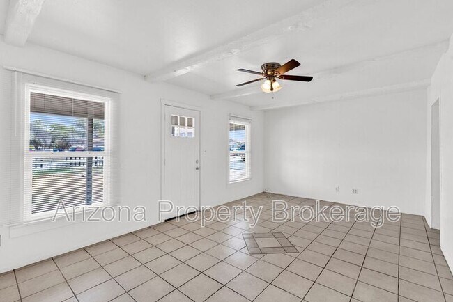 119 W 9th Pl Mesa, AZ 85201 photo 4