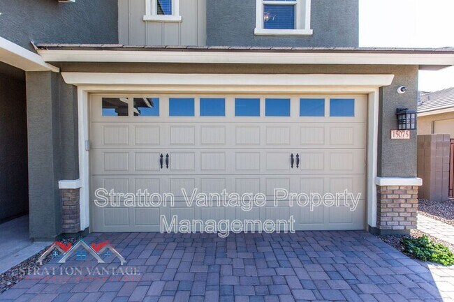 15075 W McKinley St Goodyear, AZ 85338 photo 4