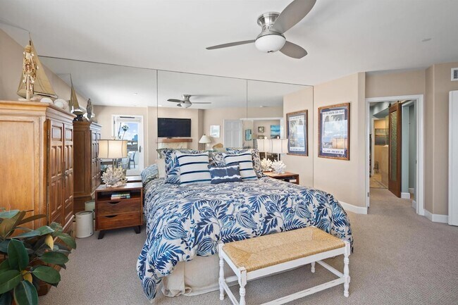1099 1st St Coronado, CA 92118 photo 5