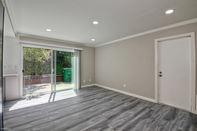 6428 El Perico Ln Carlsbad, CA 92009 photo 5