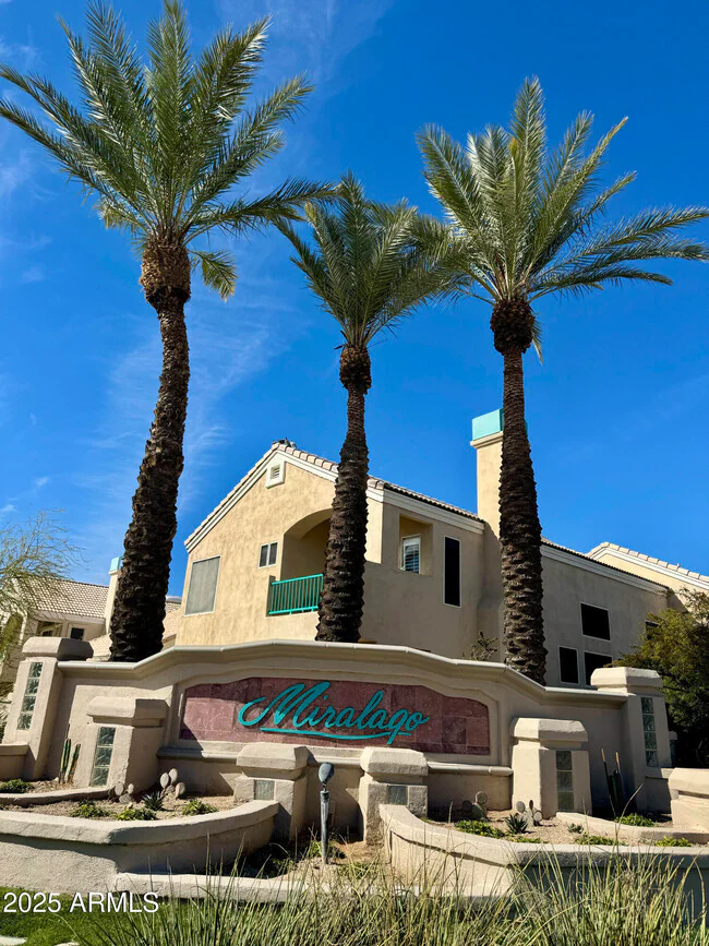 1139 E Frye Rd Phoenix, AZ 85048 photo 2