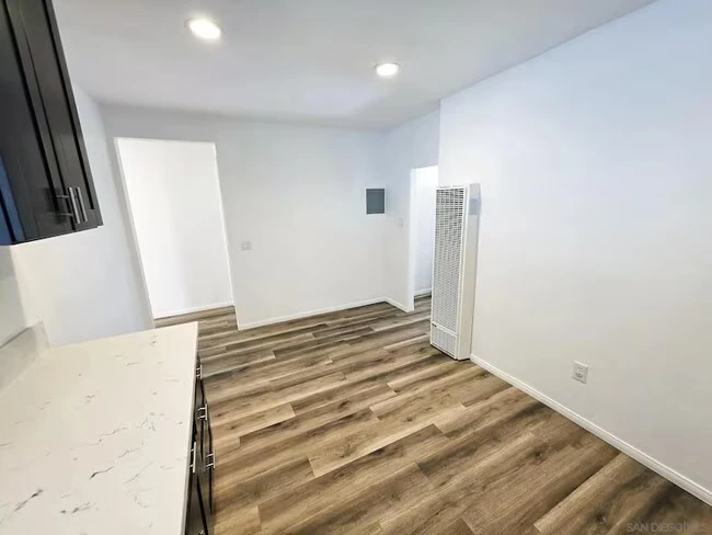 4263 48th St San Diego, CA 92115 photo 2