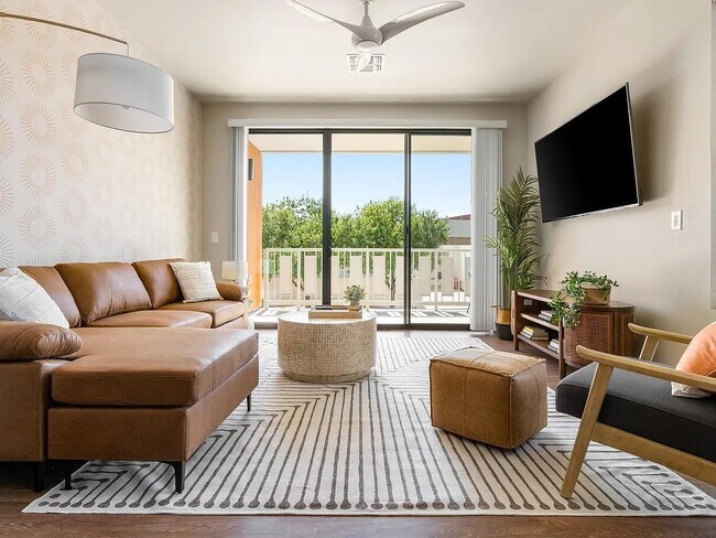7520 E 2nd St Scottsdale, AZ 85251 photo 3