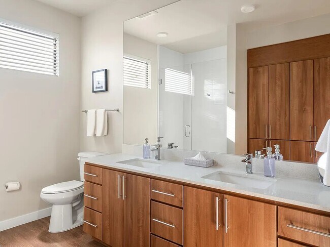 7520 E 2nd St Scottsdale, AZ 85251 photo 5