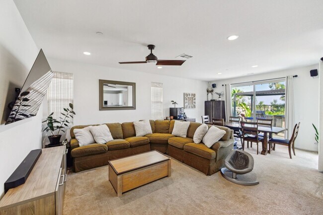 1264 Via Candelas Oceanside, CA 92056 photo 5