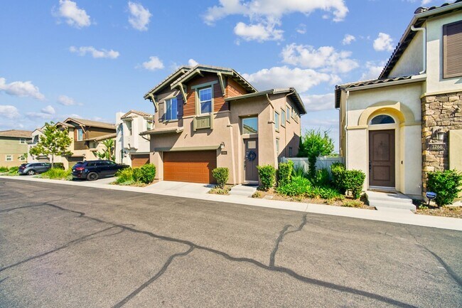 1264 Via Candelas Oceanside, CA 92056 photo 2