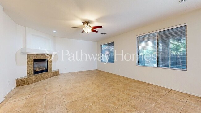 43448 Askew Dr Maricopa, AZ 85138 photo 4