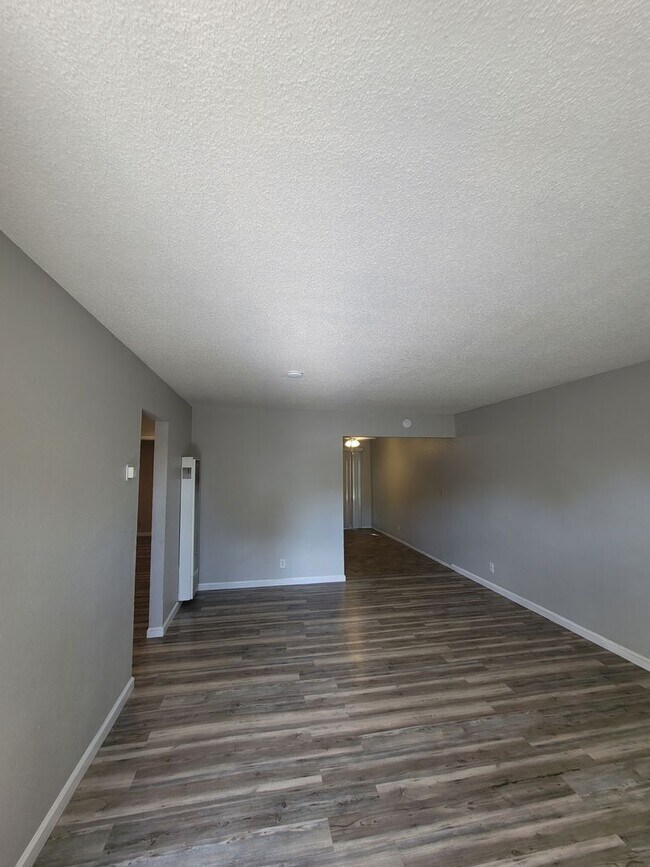 1108 W 5th St Antioch, CA 94509