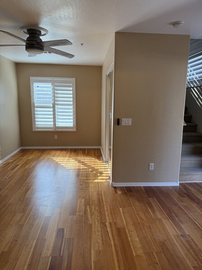 167 W Tremaine Ct Gilbert, AZ 85233 photo 4