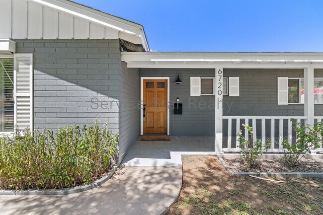6720 N 12th Pl Phoenix, AZ 85014 photo 3