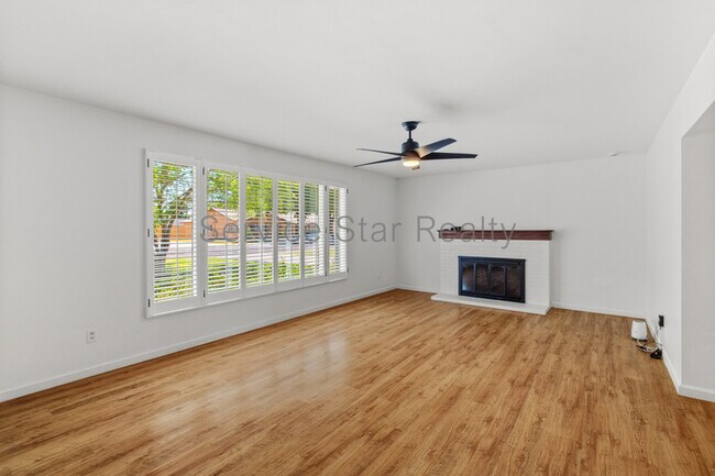 6720 N 12th Pl Phoenix, AZ 85014 photo 5