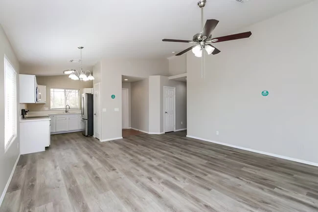 10543 E Cicero St Mesa, AZ 85207 photo 4