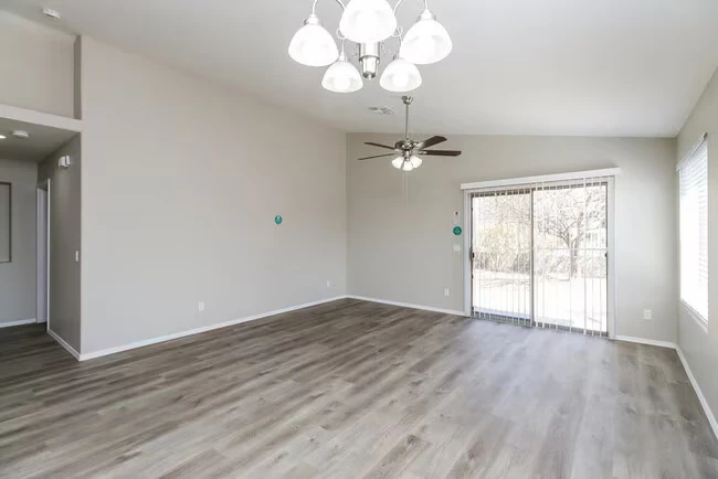 10543 E Cicero St Mesa, AZ 85207 photo 5
