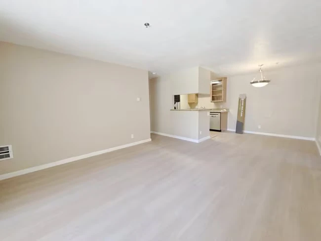 880 E Fremont Ave Sunnyvale, CA 94087 photo 2