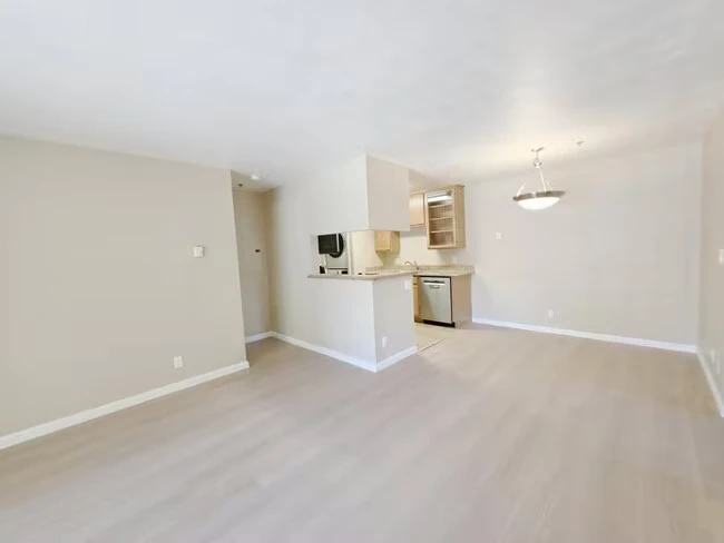 880 E Fremont Ave Sunnyvale, CA 94087 photo 4