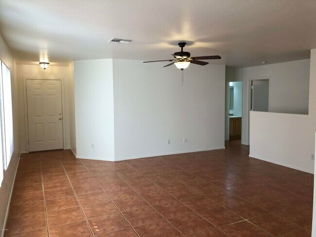 16176 W Adams St Goodyear, AZ 85338 photo 5