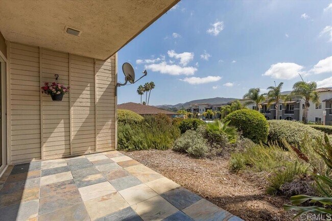 1005 Martina Ct San Marcos, CA 92078 photo 4